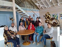 Scheinfelder AOK-GeWinn Gruppe zu Besuch im Museum Herbert Gebauer in Altershausen.