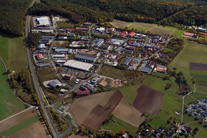 Luftbild von der Stadt Neustadt a.d.Aisch.